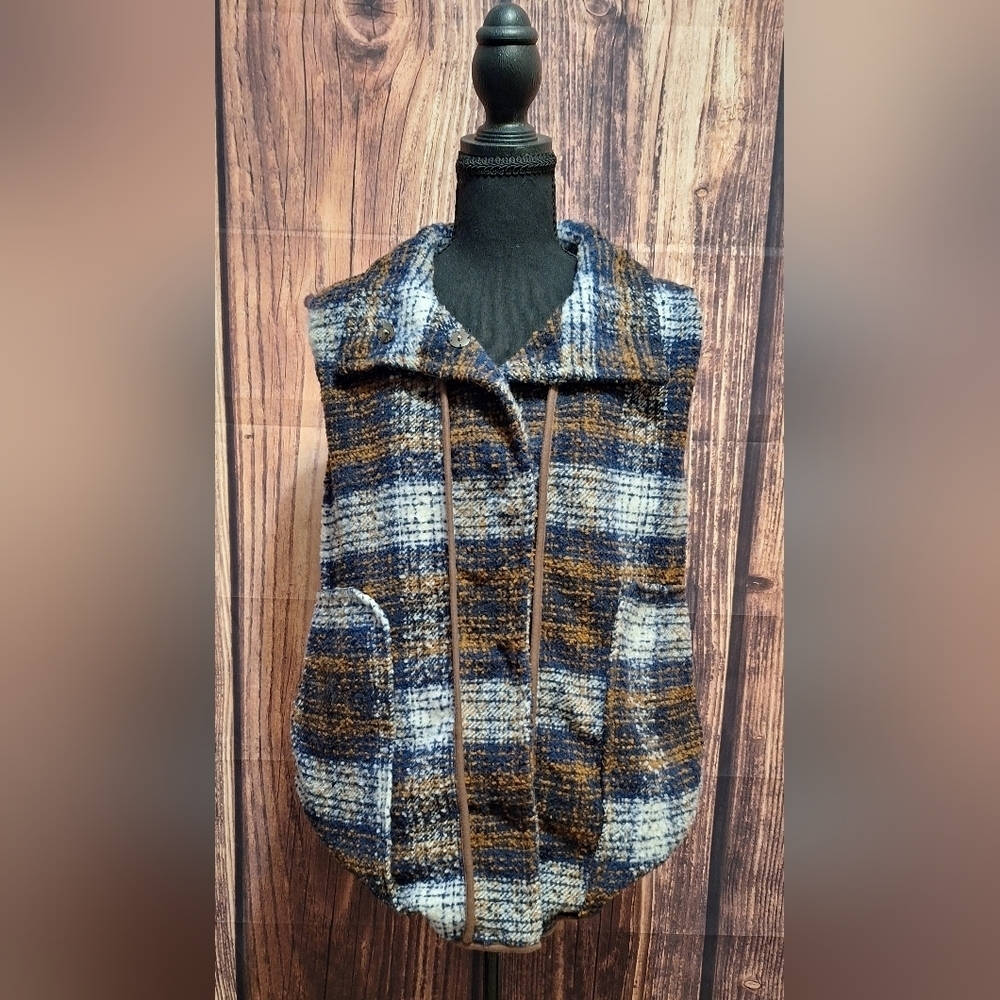 Bluivy Tweed Snap Button Womens Colorful Vest Size Medium!